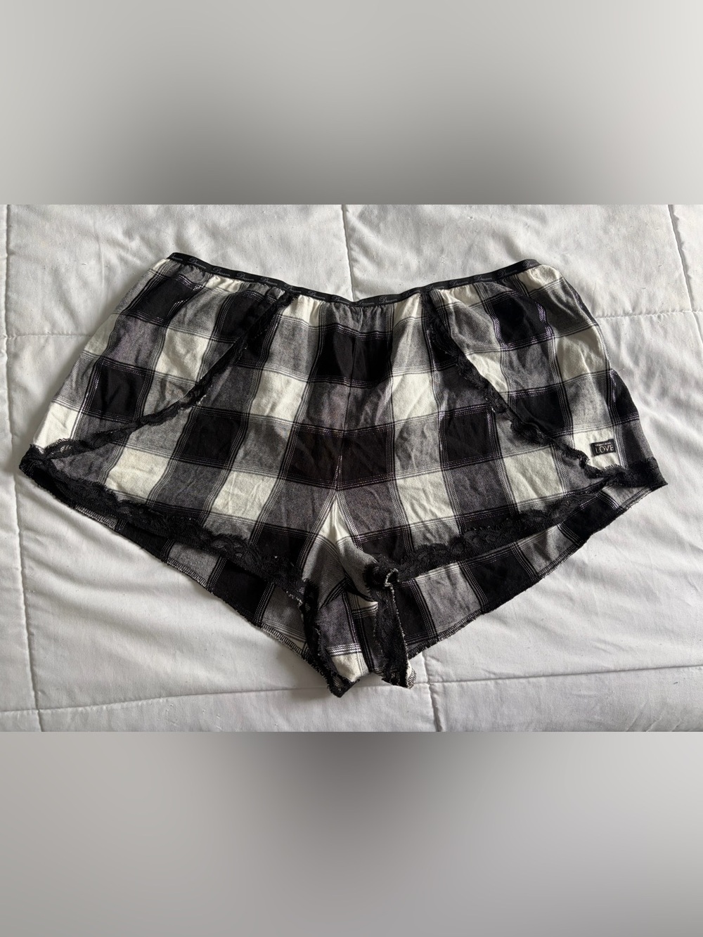 Victoria’s Secret Black & White Plaid Women's Lounge Shorts Size Large